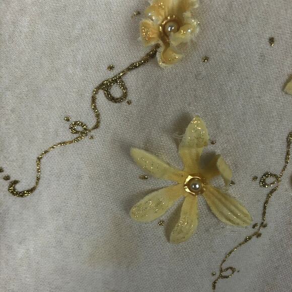 Vintage HMJ Made in the USA Cottagecore 3D Flower Sweater - Picture 4 of 16